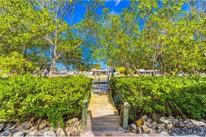 1716 Coconut Drive, Fort Pierce, FL 34949 - Photo 48