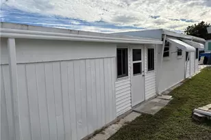 13827 S Indian River Dr, Jensen Beach, FL 34957 - Photo 6