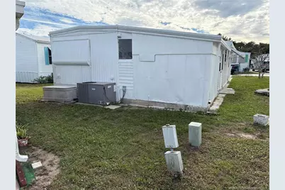 13827 S Indian River Drive #60, Jensen Beach, FL 34957 - Photo 4