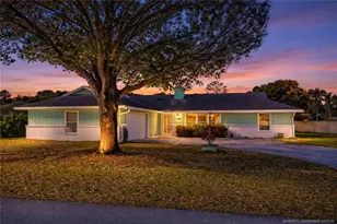 2905 SE Glasgow Dr, Stuart, FL 34997 - Photo 1