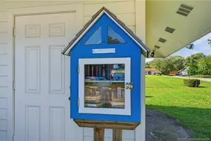 2905 SE Glasgow Dr, Stuart, FL 34997 - Photo 40