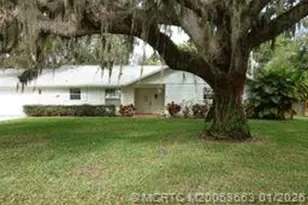 4 Miramar Rd, Stuart, FL 34996 - Photo 4