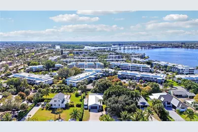 509 SW South Carolina Drive, Stuart, FL 34994 - Photo 48