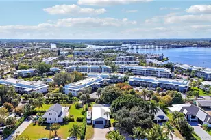 509 SW South Carolina Dr, Stuart, FL 34994 - Photo 48