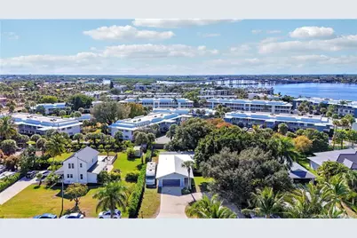 509 SW South Carolina Drive, Stuart, FL 34994 - Photo 46