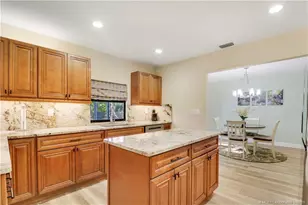 509 SW South Carolina Dr, Stuart, FL 34994 - Photo 12