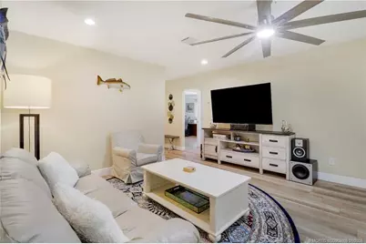 509 SW South Carolina Drive, Stuart, FL 34994 - Photo 6