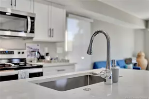 10725 S Ocean Dr, Jensen Beach, FL 34957 - Photo 6