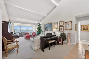 2548 NW Seagrass Dr, Palm City, FL 34990 - Photo 2