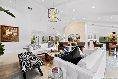 6266 SE Oakmont Place, Stuart, FL 34997 - Photo 16