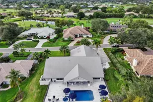 6266 SE Oakmont Pl, Stuart, FL 34997 - Photo 8