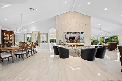 6266 SE Oakmont Place, Stuart, FL 34997 - Photo 12