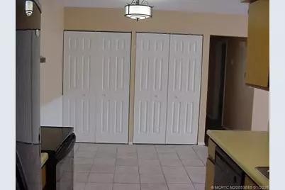 4037 NW Cinnamon Tree Circle, Jensen Beach, FL 34957 - Photo 10