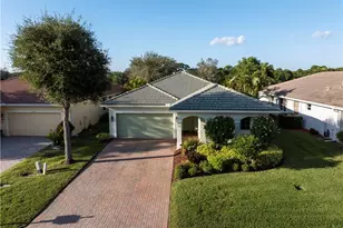 1171 SE Kirk St, Stuart, FL 34997 - Photo 4