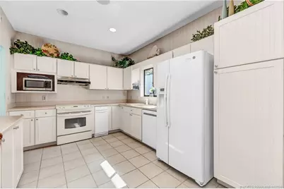 2580 NW Seagrass Drive #8B, Palm City, FL 34990 - Photo 14