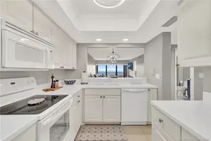 10152 S Ocean Dr, Jensen Beach, FL 34957 - Photo 8