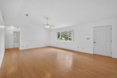 9496 SE Park Street, Hobe Sound, FL 33455 - Photo 8