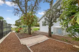 9496 SE Park St, Hobe Sound, FL 33455 - Photo 40