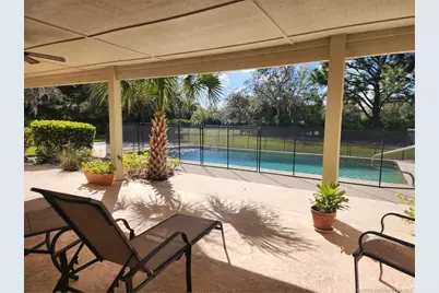 1672 SW Sandtrap Crescent, Palm City, FL 34990 - Photo 6