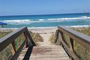 10102 S Ocean Dr, Jensen Beach, FL 34957 - Photo 14