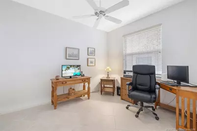 1052 SE Westminster Place, Stuart, FL 34997 - Photo 28