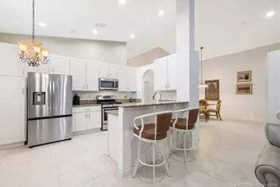1052 SE Westminster Place, Stuart, FL 34997 - Photo 10