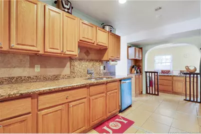 401 SW Ewing Avenue, Port Saint Lucie, FL 34983 - Photo 12