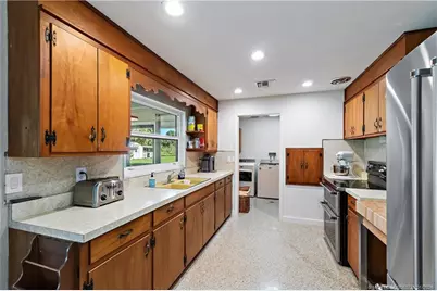 800 Anita Street, Fort Pierce, FL 34982 - Photo 12