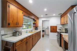 800 Anita St, Fort Pierce, FL 34982 - Photo 12