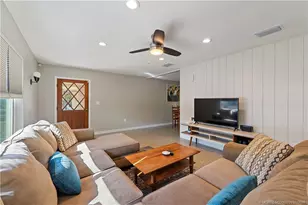 800 Anita St, Fort Pierce, FL 34982 - Photo 8