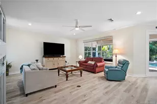 4 Lantana Ln, Sewalls Point, FL 34996 - Photo 6