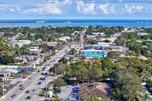 3294 NE Holly Creek Dr, Jensen Beach, FL 34957 - Photo 32