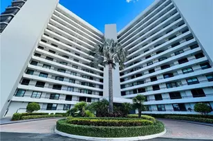 8800 S Ocean Dr, Jensen Beach, FL 34957 - Photo 2