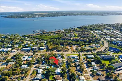 1569 NE Amy Avenue, Jensen Beach, FL 34957 - Photo 42