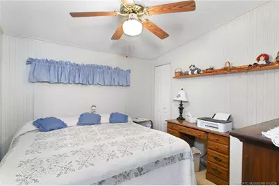 581 Barb Ann Lane, Port Saint Lucie, FL 34952 - Photo 14