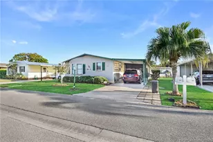 581 Barb Ann Ln, Port Saint Lucie, FL 34952 - Photo 2