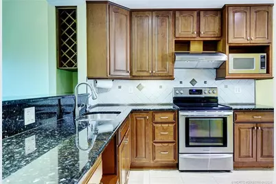 5290 SE Seascape Way #201, Stuart, FL 34997 - Photo 4