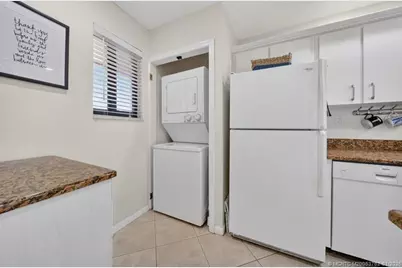 5335 SE Miles Grant Road #H206, Stuart, FL 34997 - Photo 10