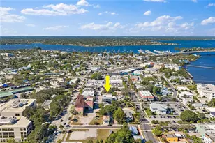 310 SE Denver Ave, Stuart, FL 34994 - Photo 10