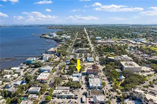 310 SE Denver Ave, Stuart, FL 34994 - Photo 6