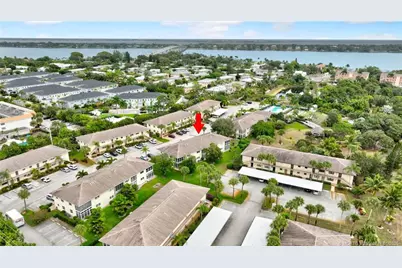 2950 SE Ocean Boulevard #135-7, Stuart, FL 34996 - Photo 2