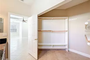 211 SW Deleon Springs Dr, Port Saint Lucie, FL 34986 - Photo 32