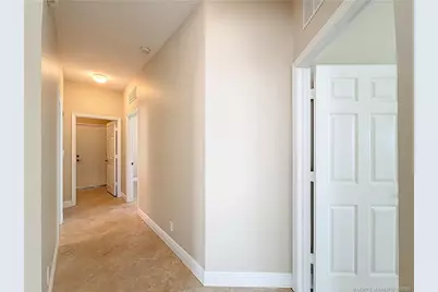 211 SW Deleon Springs Drive, Port Saint Lucie, FL 34986 - Photo 22