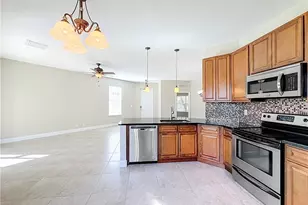 211 SW Deleon Springs Dr, Port Saint Lucie, FL 34986 - Photo 2