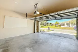 211 SW Deleon Springs Dr, Port Saint Lucie, FL 34986 - Photo 42