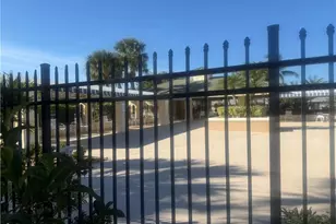 211 SW Deleon Springs Dr, Port Saint Lucie, FL 34986 - Photo 86