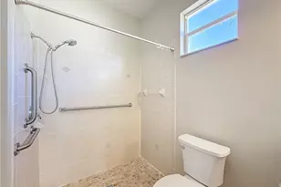 211 SW Deleon Springs Dr, Port Saint Lucie, FL 34986 - Photo 30