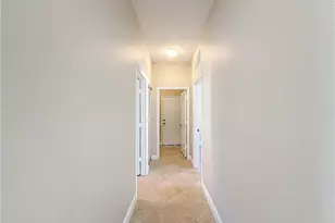 211 SW Deleon Springs Dr, Port Saint Lucie, FL 34986 - Photo 34