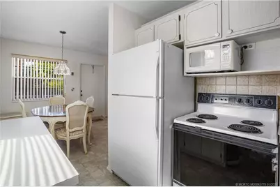 2600 SE Ocean Boulevard #DD-12, Stuart, FL 34996 - Photo 6