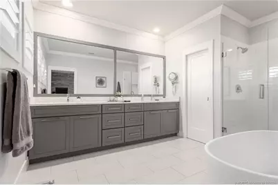 411 SE High School Avenue, Stuart, FL 34994 - Photo 6